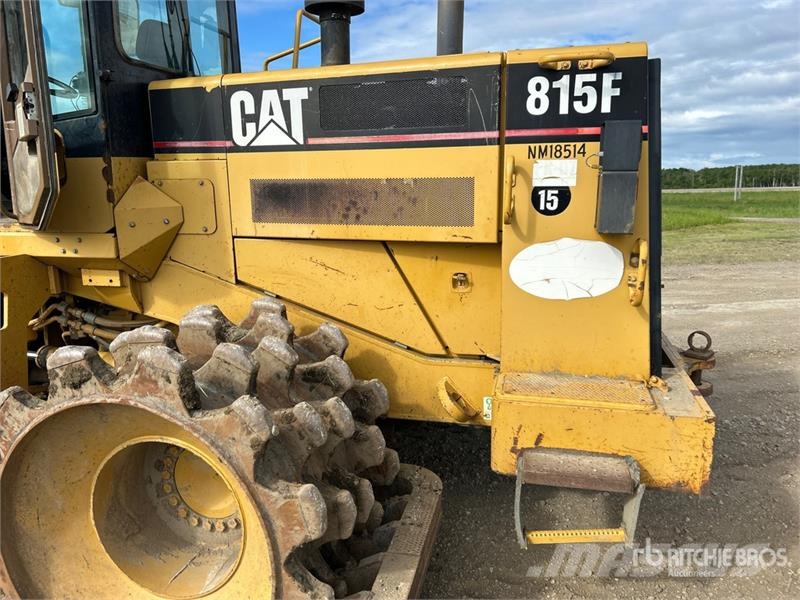 CAT 815F Уплътнители за почва
