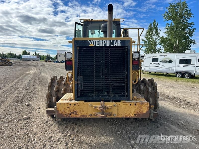 CAT 815F Уплътнители за почва
