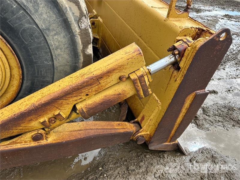 CAT 824C Other