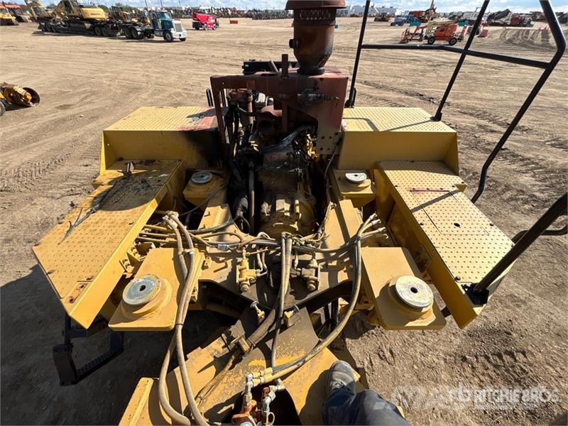 CAT 826G Kompaktorji tal
