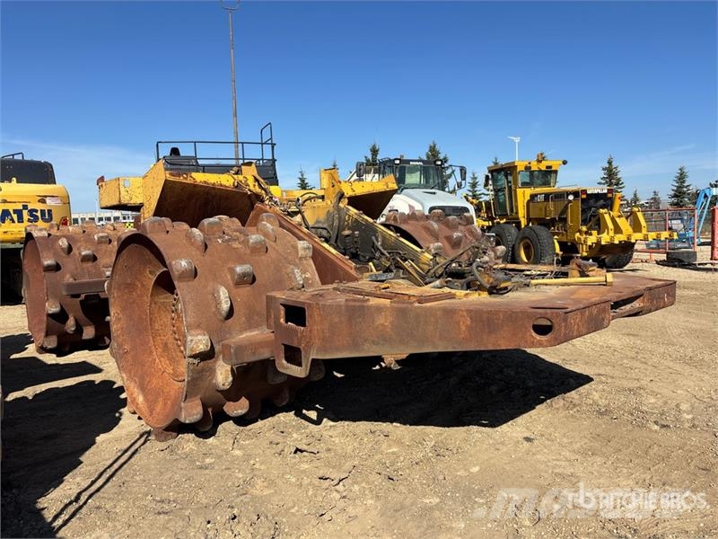 CAT 826G ضاغطات التربة