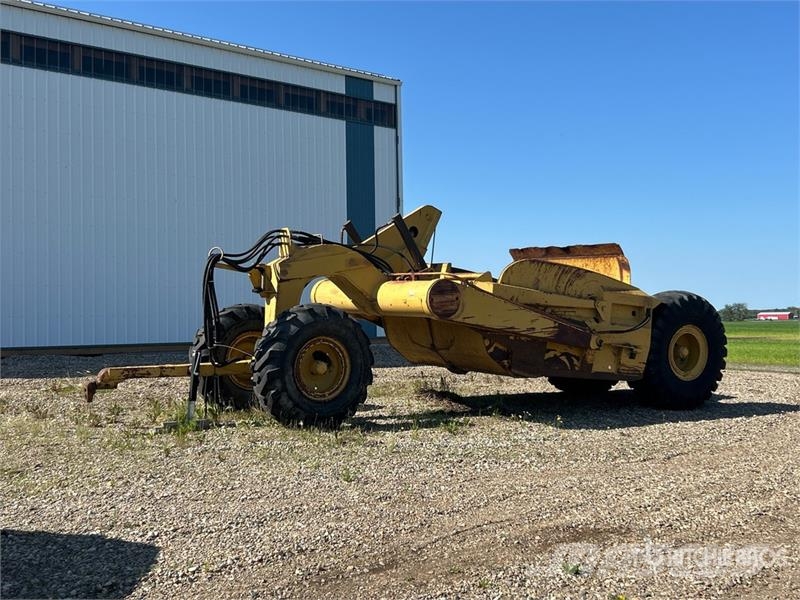 CAT 8C 4 Tire Hydraulic Pull Scraper Schaber