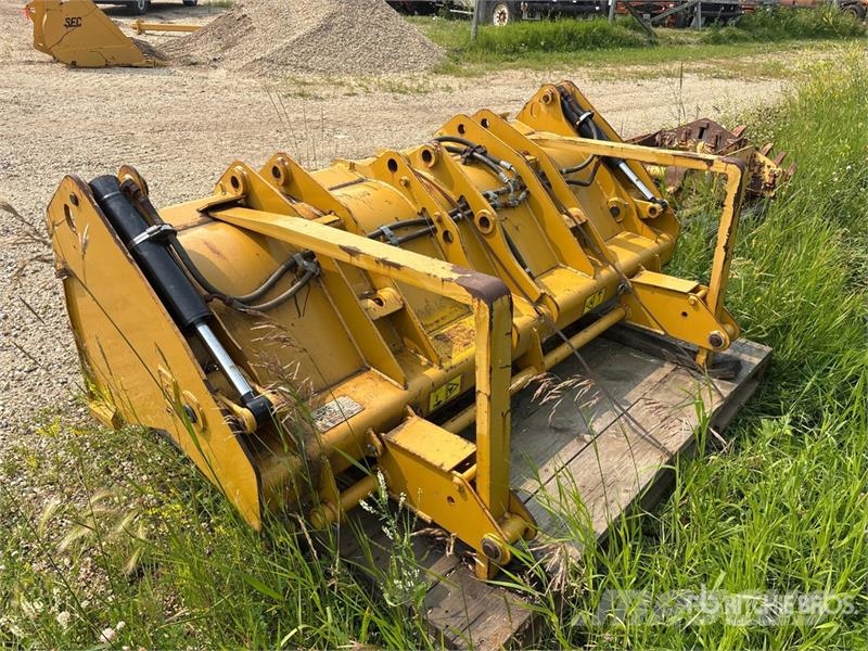 CAT 90 in Multipurpose Backhoe Loader Bucket (Unused) Kovalar
