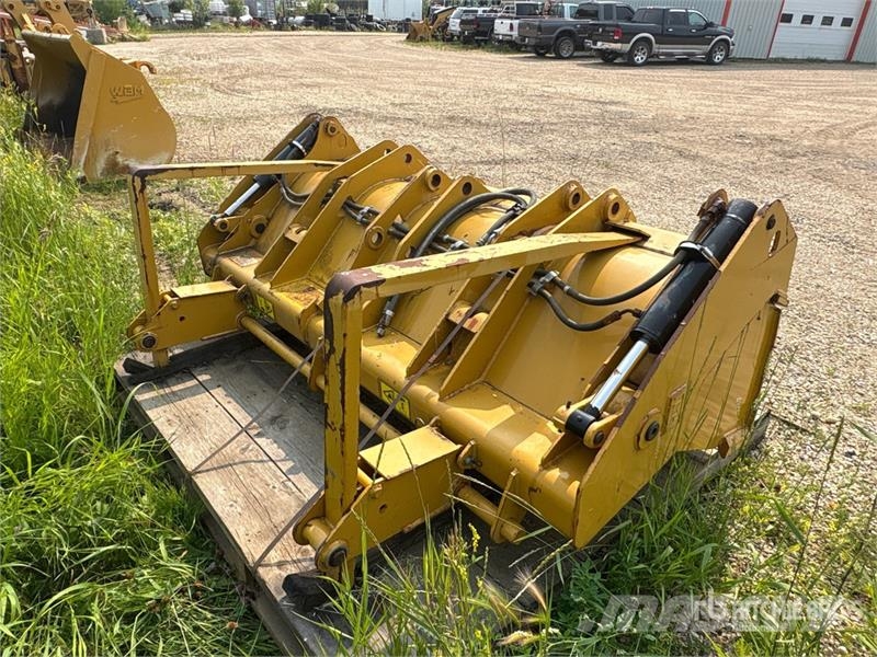 CAT 90 in Multipurpose Backhoe Loader Bucket (Unused) Kovalar