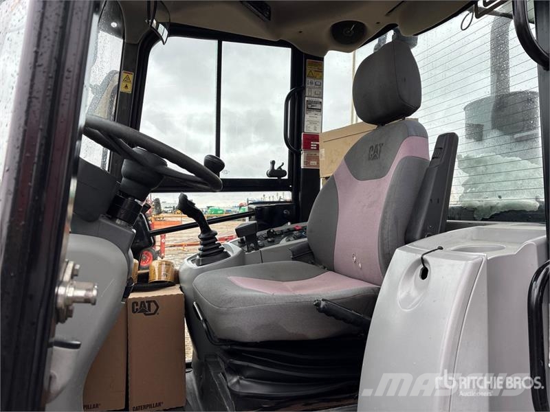 CAT 906H2 Wheel Loader Hjullastere