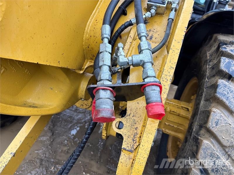 CAT 906H2 Wheel Loader Hjullastere