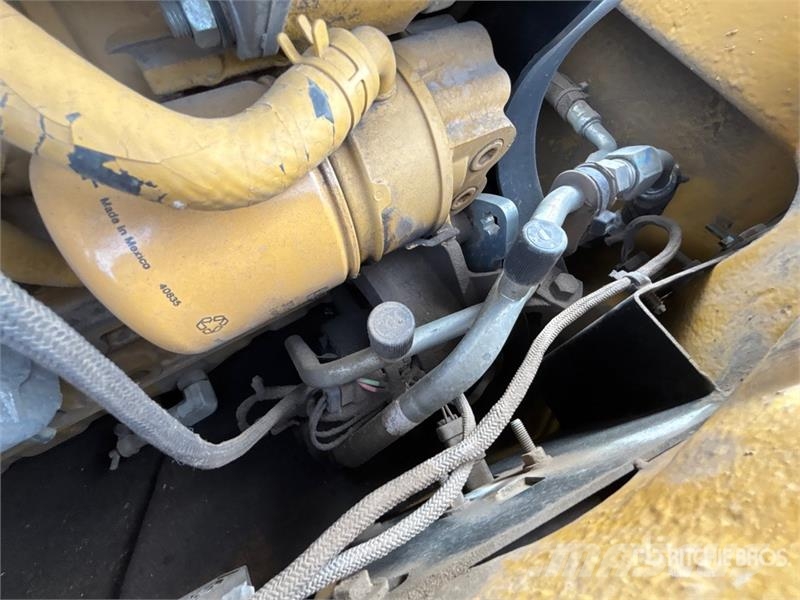 CAT 908H2 Wheel Loader Gumikerekes homlokrakodók