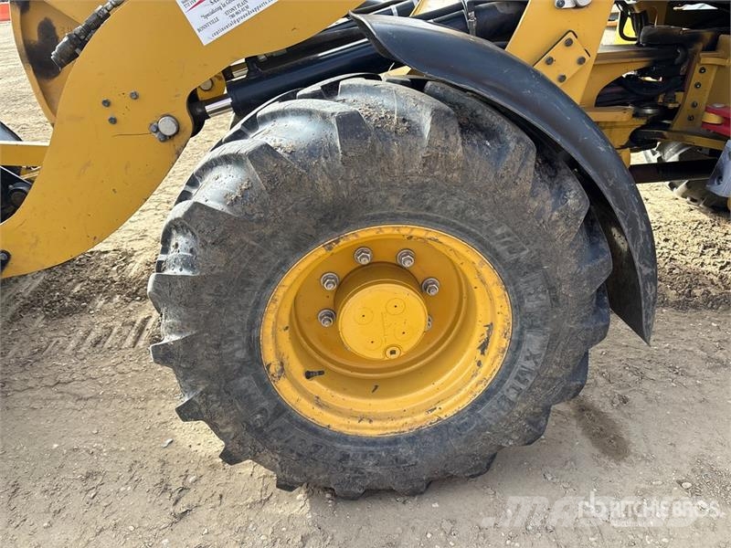 CAT 908H2 Wheel Loader Gumikerekes homlokrakodók