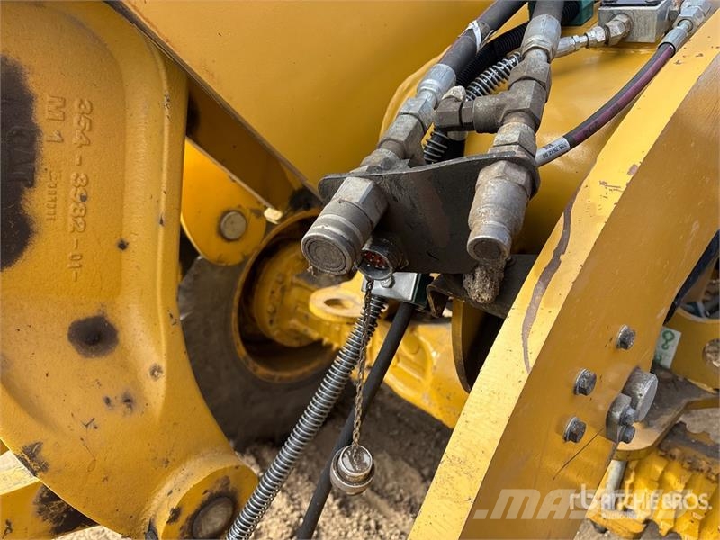 CAT 908H2 Wheel Loader Gumikerekes homlokrakodók
