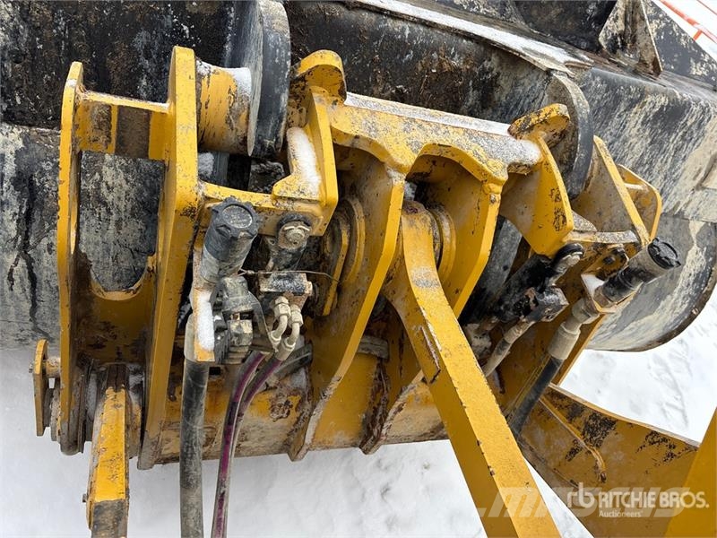 CAT 924 K Wheel Loader 휠로우더