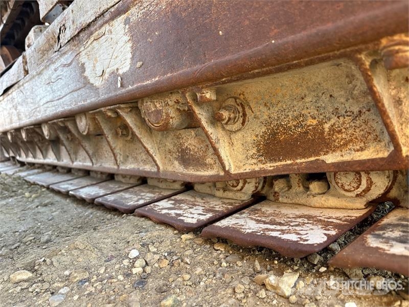CAT 931 Lánctalpas homlokrakodók