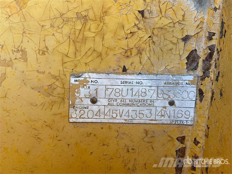 CAT 931 Lánctalpas homlokrakodók