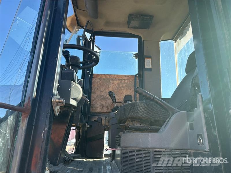CAT 938G Utovarivači na kotačima