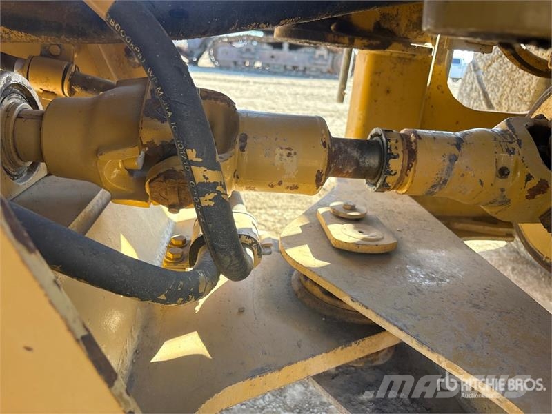 CAT 938G Utovarivači na kotačima