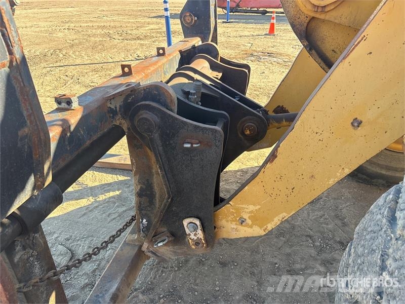 CAT 938G Utovarivači na kotačima