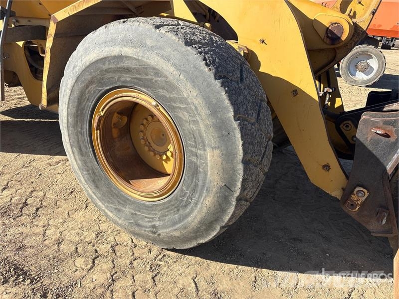 CAT 938G Utovarivači na kotačima