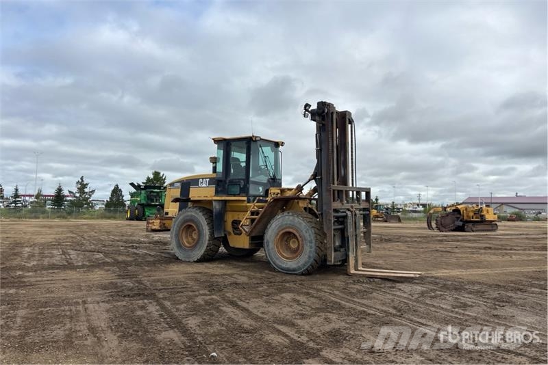 CAT 938G 22500 lb 4x4 Rough Terrain Forklift Rough terrain trucks