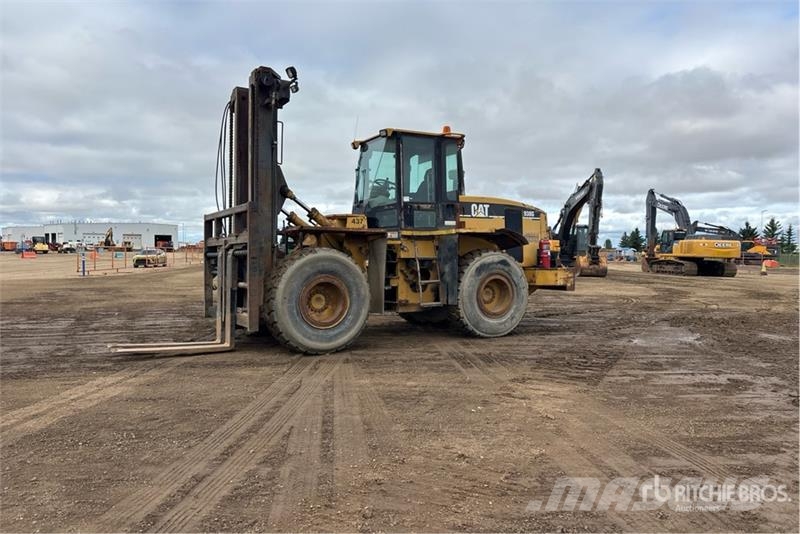 CAT 938G 22500 lb 4x4 Rough Terrain Forklift Rough terrain trucks