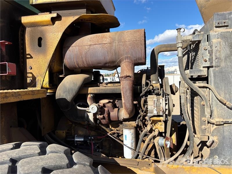 CAT 938G Rough Terrain Forklift Arazi tipi forklift