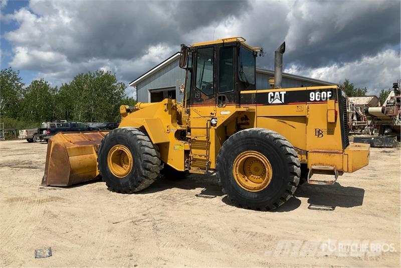 CAT 960F Rataslaadurid