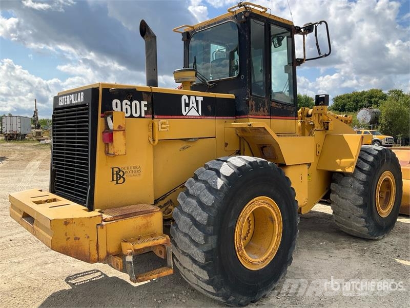 CAT 960F Rataslaadurid