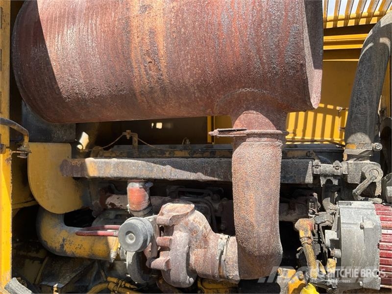 CAT 960F Rataslaadurid