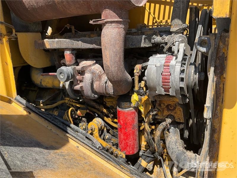 CAT 960F Rataslaadurid