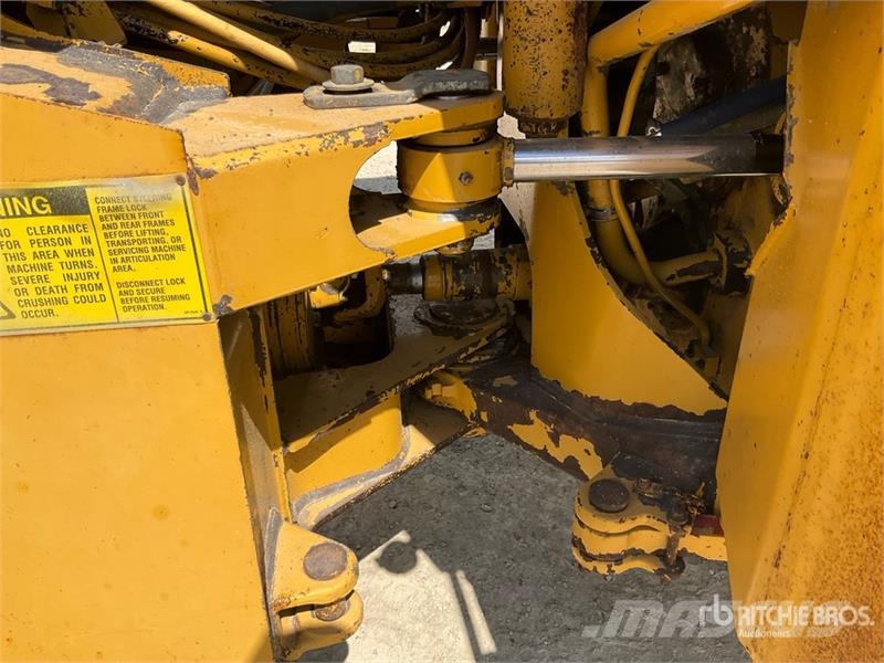 CAT 960F Rataslaadurid