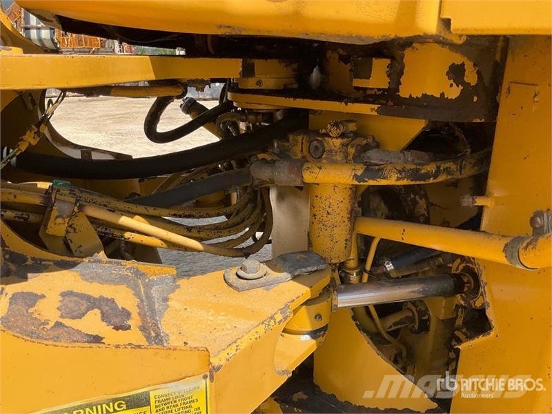 CAT 960F Rataslaadurid