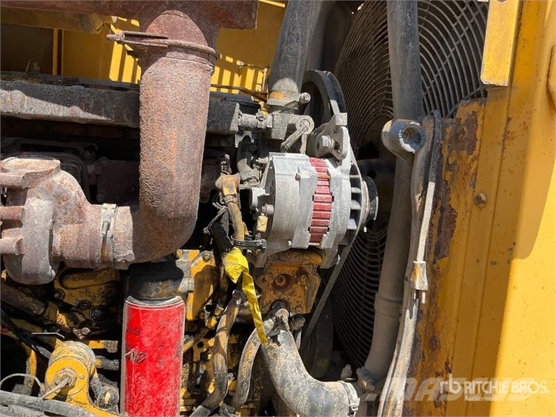 CAT 960F Rataslaadurid