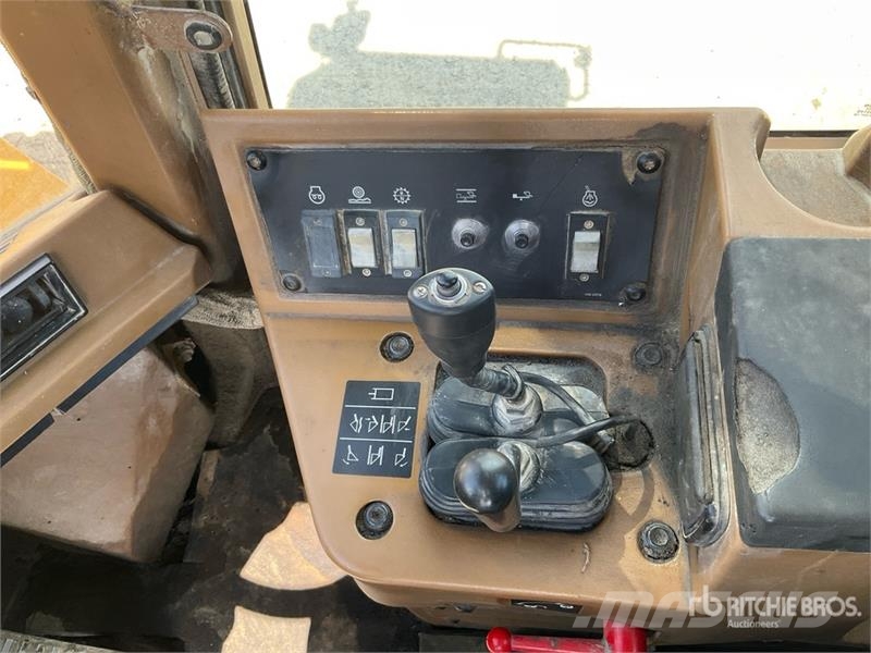 CAT 960F Rataslaadurid