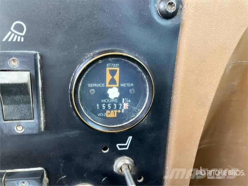 CAT 960F Rataslaadurid