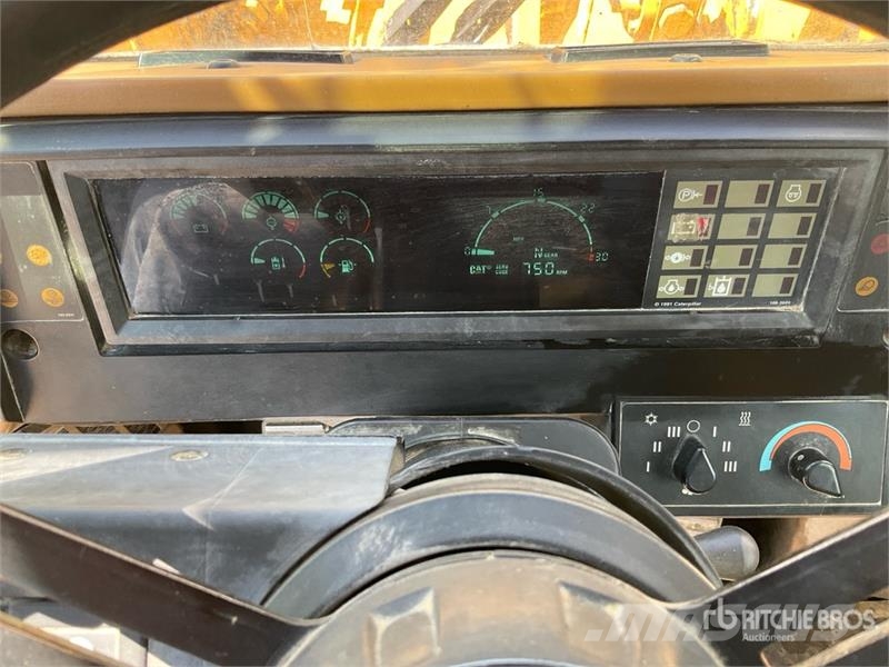 CAT 960F Rataslaadurid