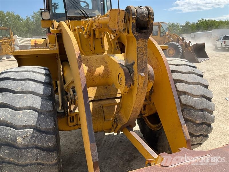 CAT 960F Rataslaadurid