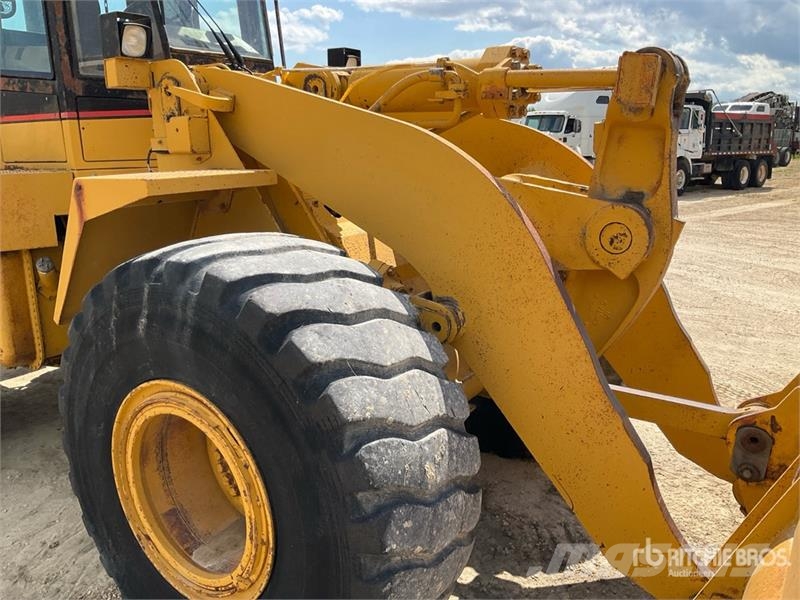 CAT 960F Rataslaadurid