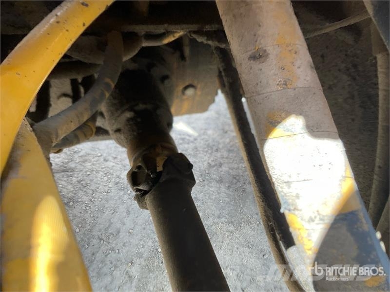CAT 960F Rataslaadurid