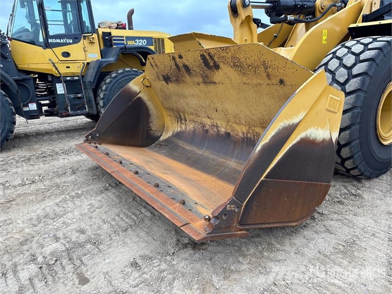 CAT 966 Wheel Loader Wielladers