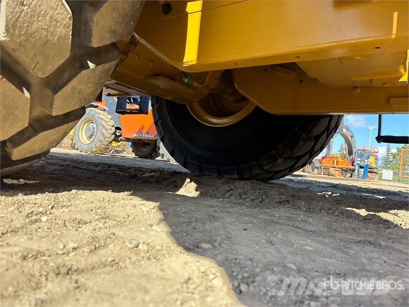CAT 966 Wheel Loader Radlader