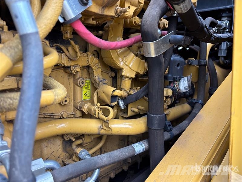 CAT 966 Wheel Loader Wielladers