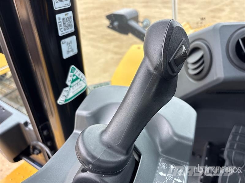 CAT 966 Wheel Loader Wielladers