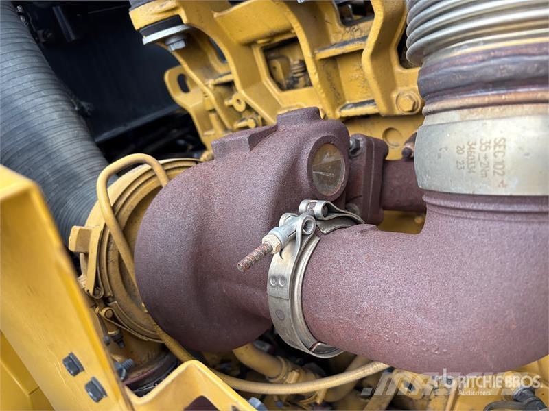 CAT 966 Wheel Loader Wielladers