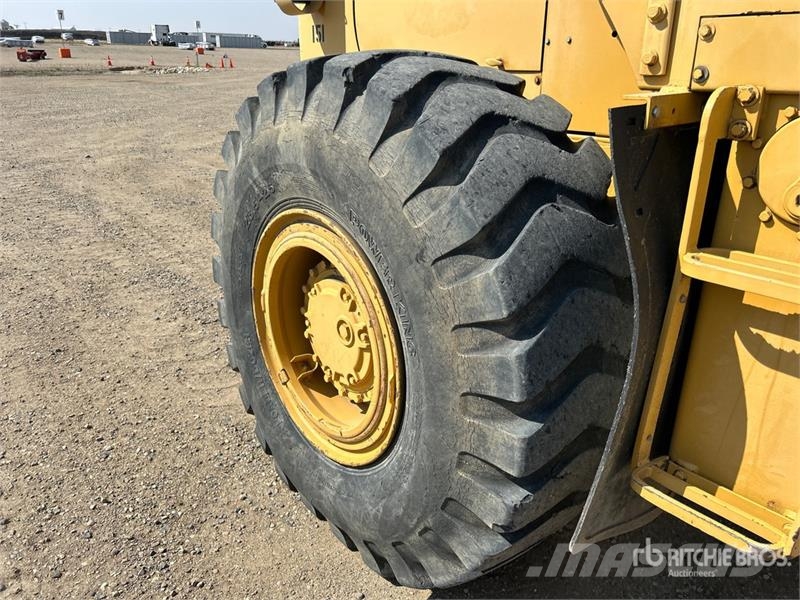 CAT 966C Φορτωτές με λάστιχα (Τροχοφόροι)