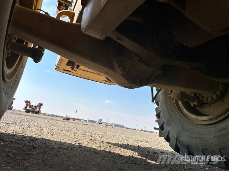 CAT 966C Φορτωτές με λάστιχα (Τροχοφόροι)