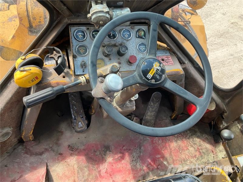 CAT 966C Tekerlekli yükleyiciler