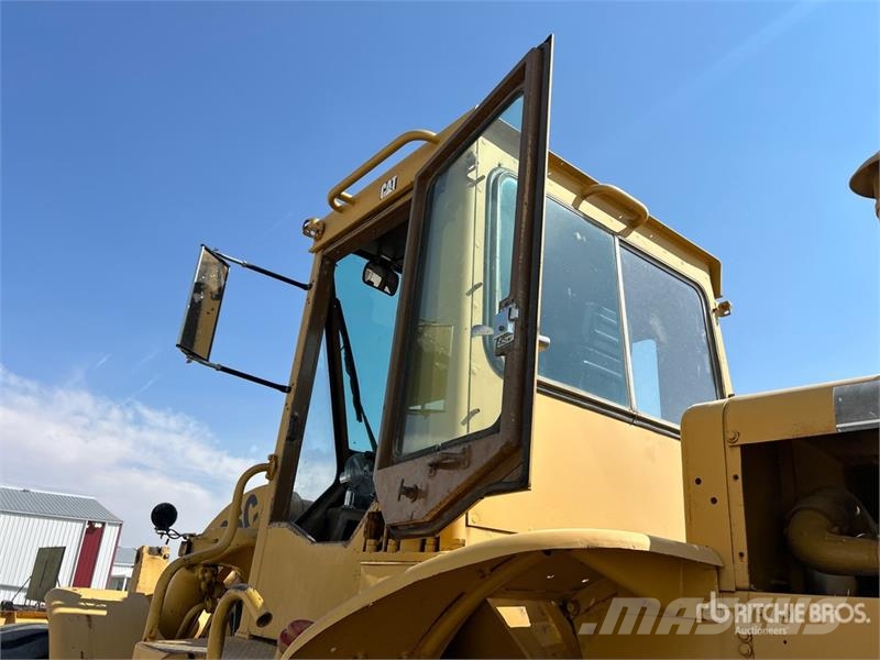 CAT 966C Φορτωτές με λάστιχα (Τροχοφόροι)