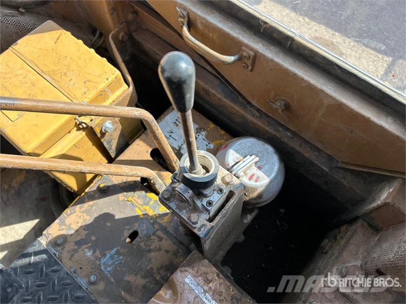 CAT 966C Φορτωτές με λάστιχα (Τροχοφόροι)