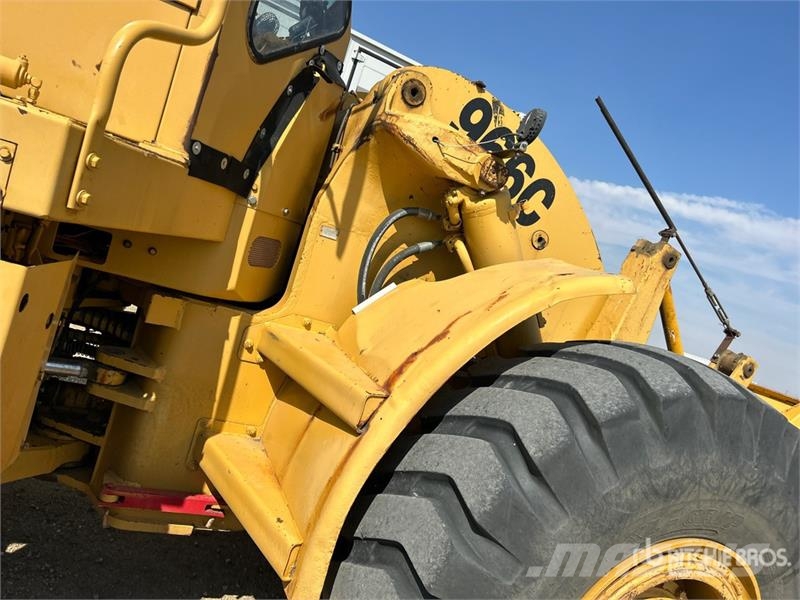 CAT 966C Φορτωτές με λάστιχα (Τροχοφόροι)