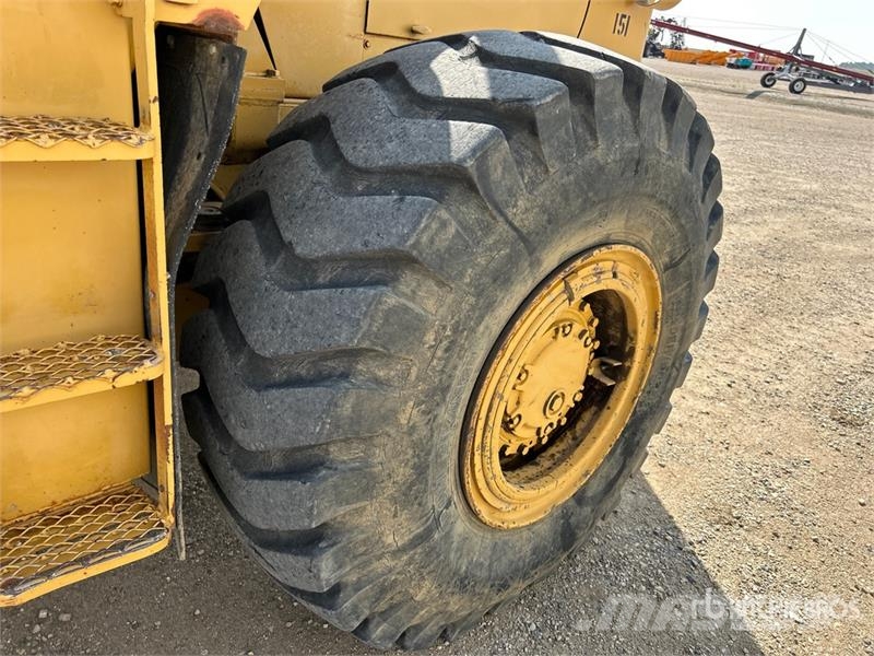 CAT 966C Φορτωτές με λάστιχα (Τροχοφόροι)
