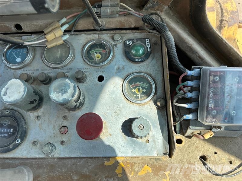 CAT 966C Φορτωτές με λάστιχα (Τροχοφόροι)