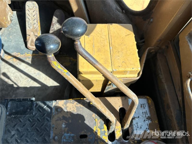 CAT 966C Φορτωτές με λάστιχα (Τροχοφόροι)